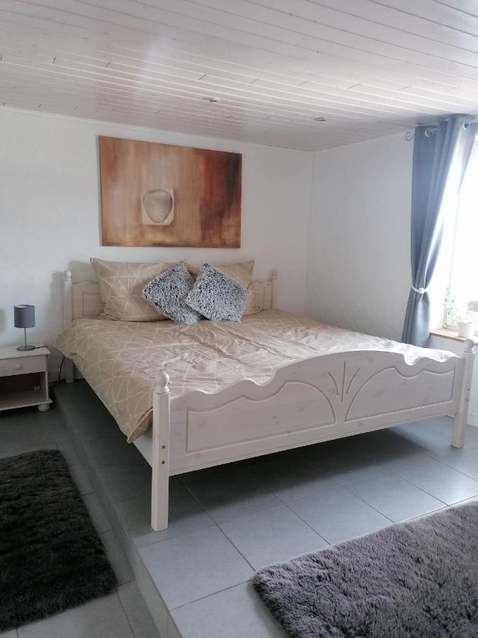Schoenes Appartement " Die Ponybude" Auf Unserem Reiterhof Birkenbeul Esterno foto