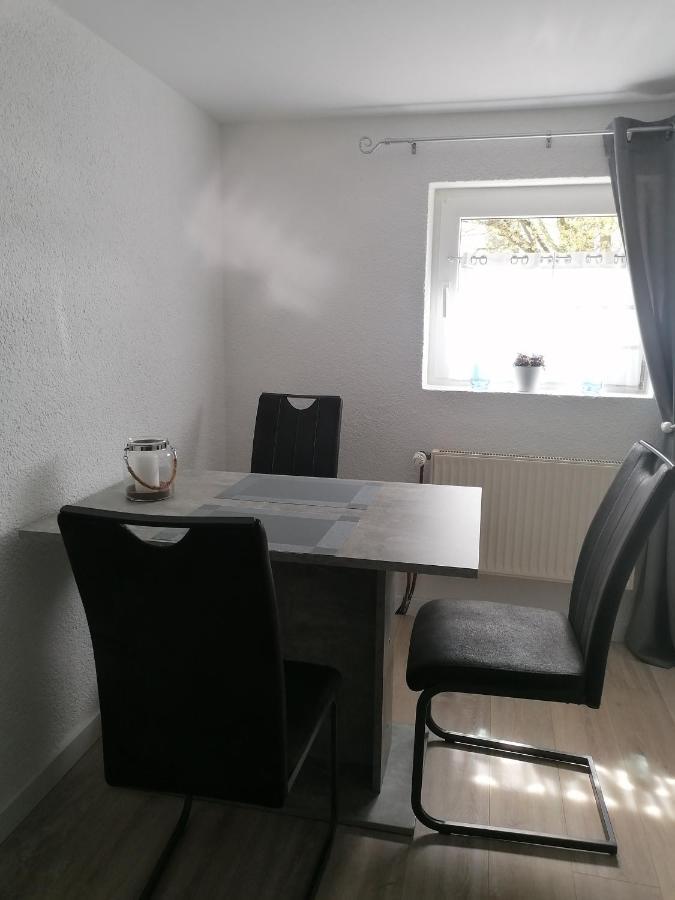 Schoenes Appartement " Die Ponybude" Auf Unserem Reiterhof Birkenbeul Esterno foto